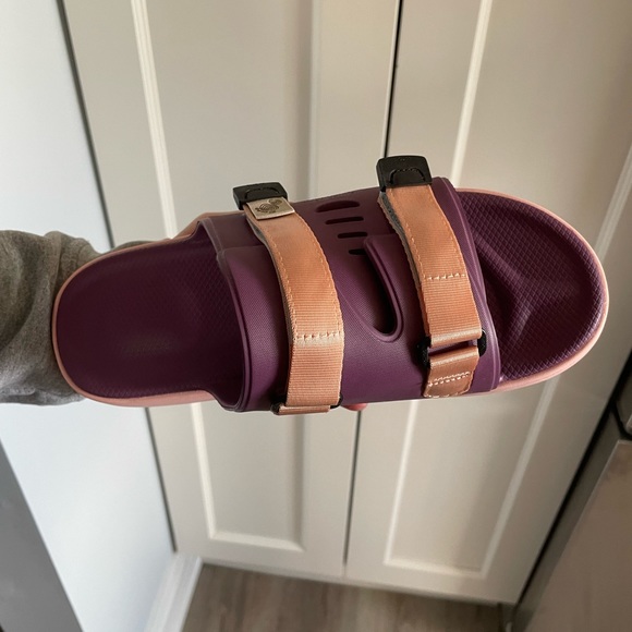 Suicoke Pink & Purple Urich Sandals - Size 10 - BRAND NEW W BOX - Picture 3 of 9